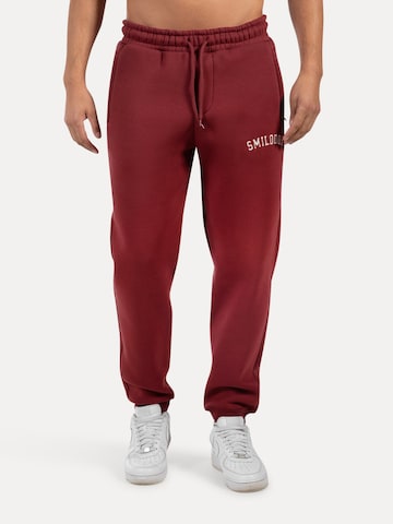 Smilodox Tapered Trousers 'Kayson' in Red: front