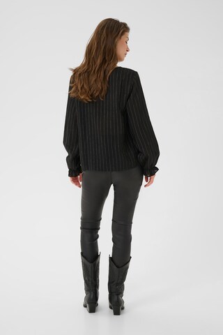 Cream Blouse 'Betina' in Zwart