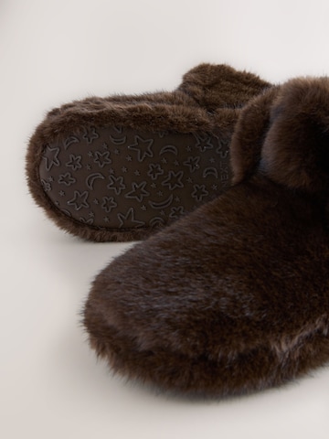 Next Домашни пантофи в кафяво