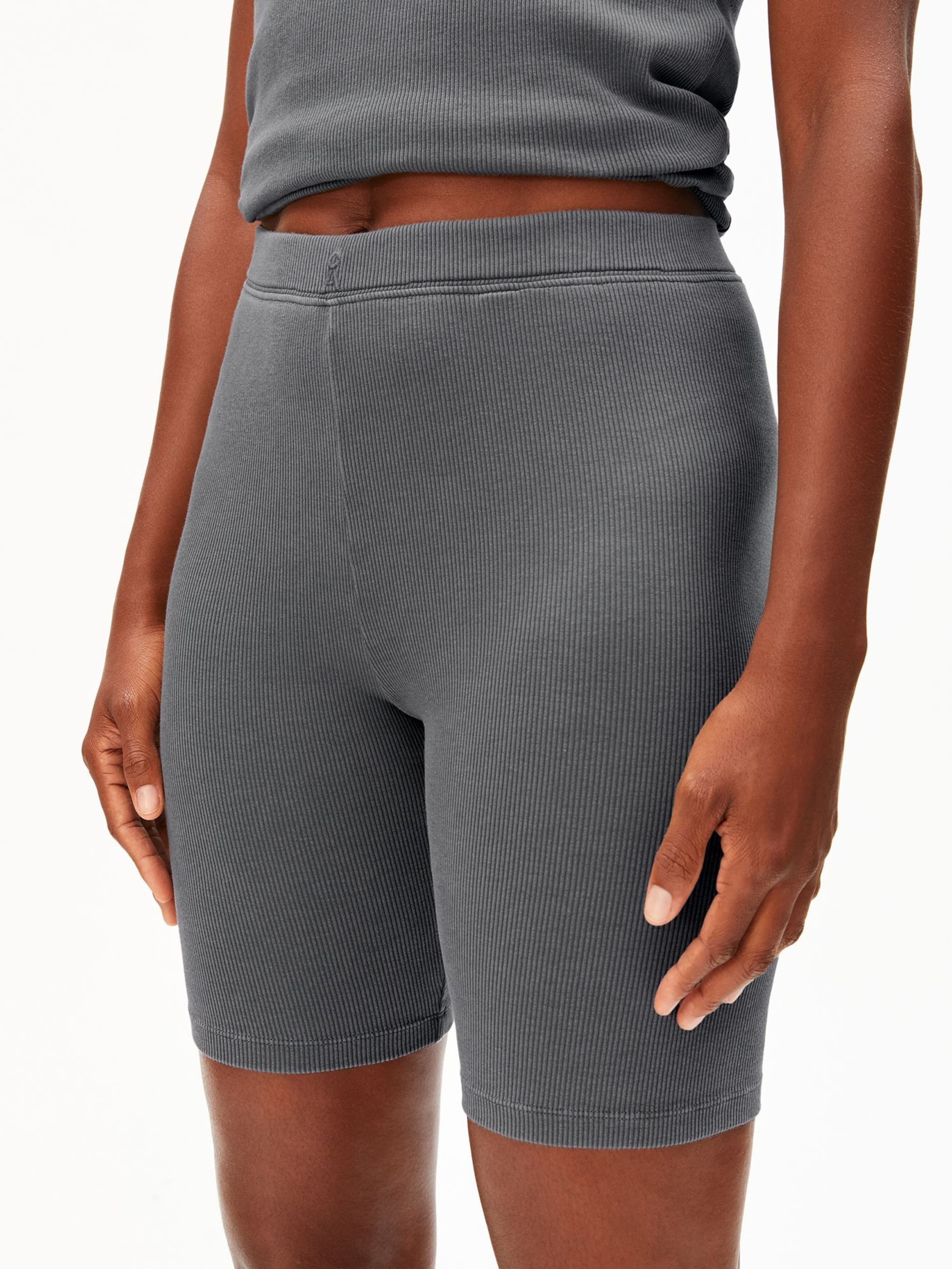 ARMEDANGELS Regular Pants in Grey