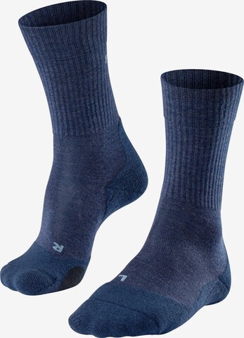 FALKE Sportsocken 'TK2 Explore Wool' in Blau: Vorderseite