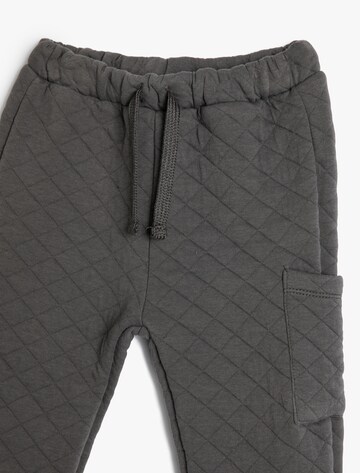 Koton Tapered Broek in Grijs