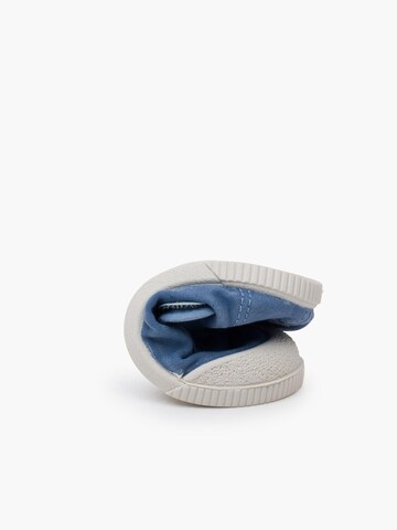 Pisamonas First-Step Shoes in Blue