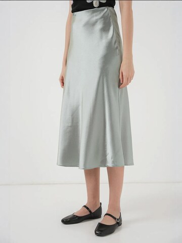 Bigdart - Saia em verde