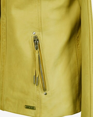 MUSTANG Between-Season Jacket in Yellow