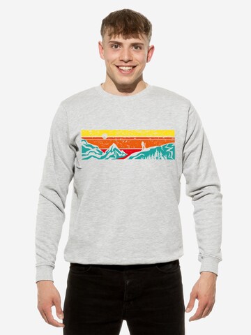 Cotton Prime Sweatshirt 'Let's Hiking' in Grijs: voorkant