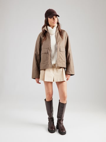 Veste mi-saison Calvin Klein en gris
