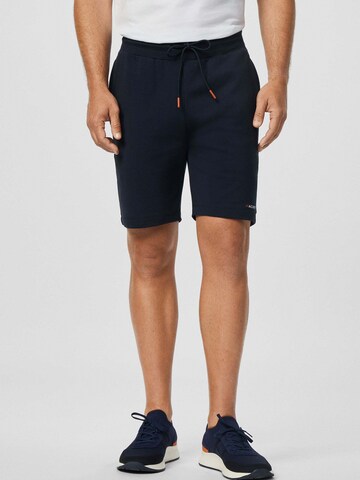 Hackett London Regular Shorts 'Essential' in Blau: Vorderseite