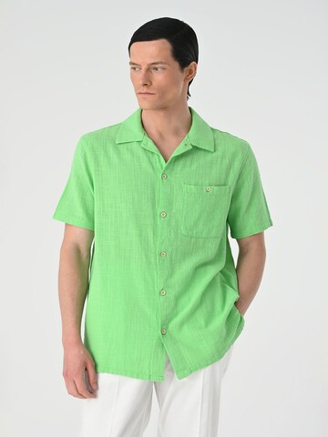 Antioch Regular fit Button Up Shirt in Green