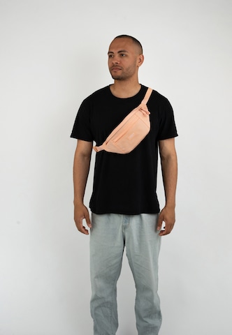 LARKSON Belt bag 'Ole' in Orange: side