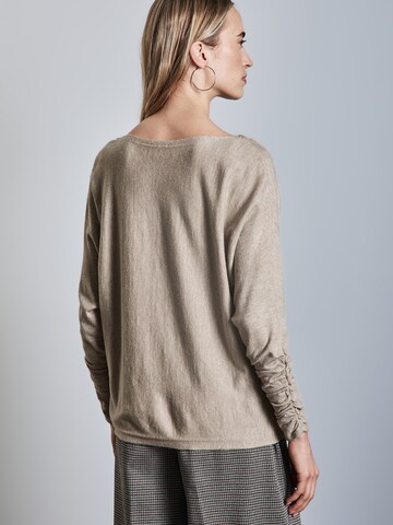 STREET ONE Neulepaita 'Dolman' värissä beige