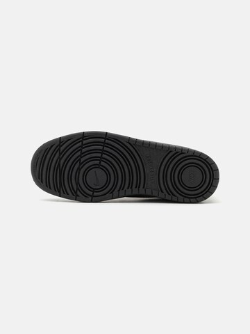 NIKE Sportcipő 'Court Borough' - fekete