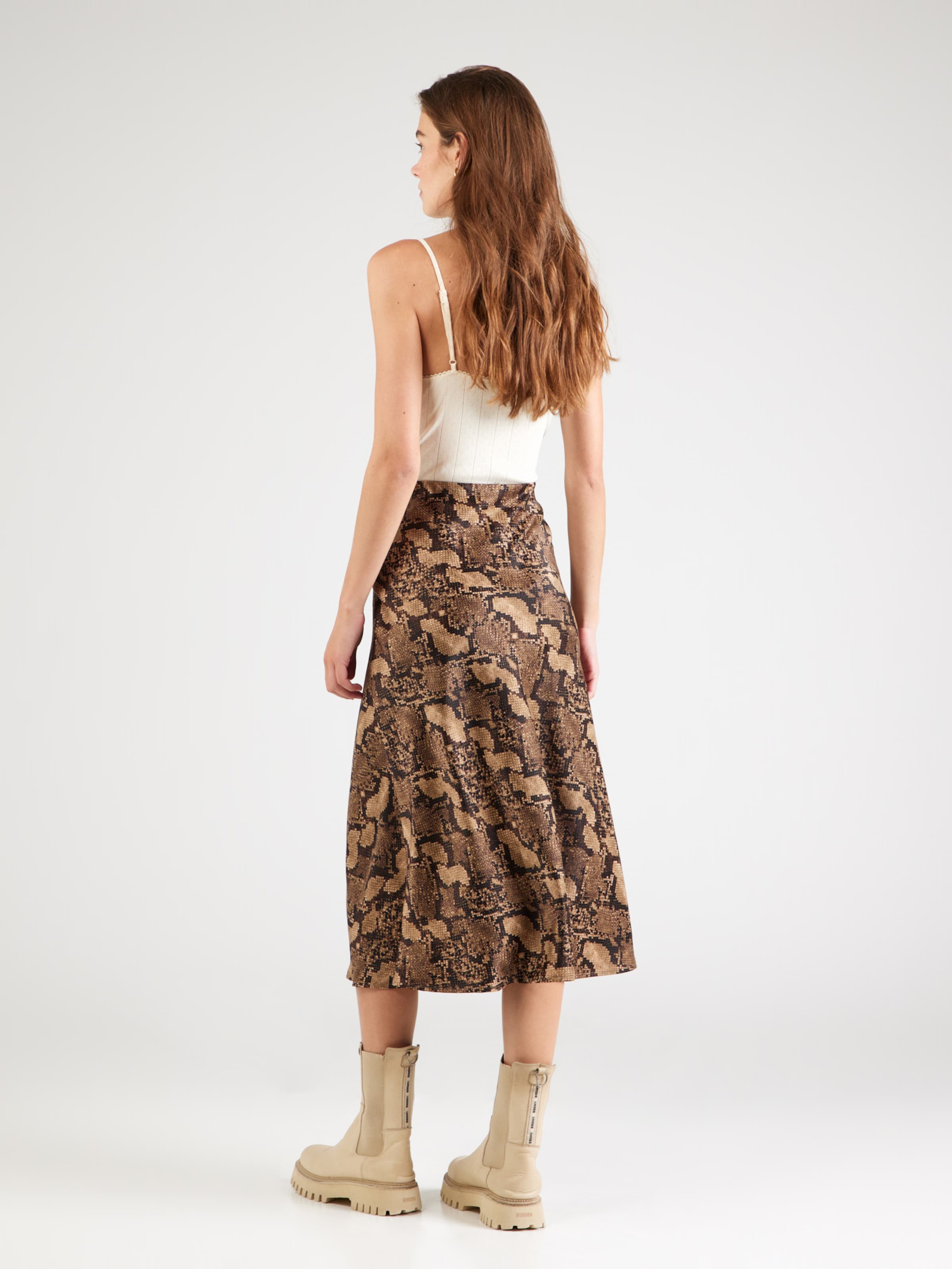 Jupe marron chocolat 2025