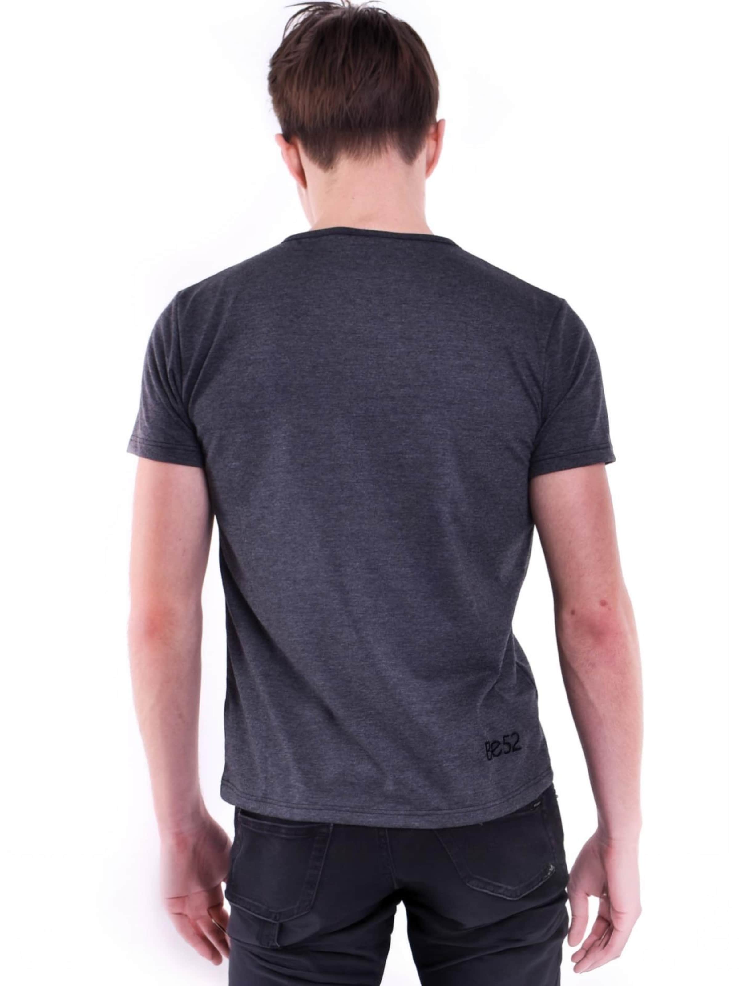 Be52 T-shirt 'Aviation' i grå