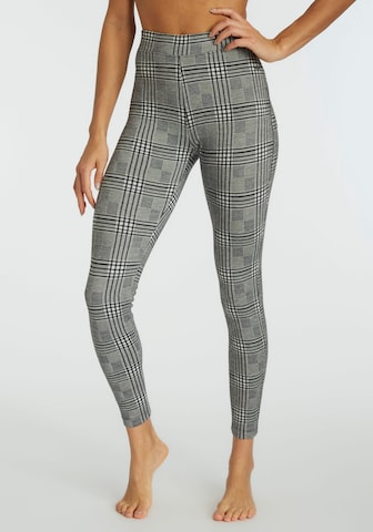 LASCANA Skinny Leggings in Grey: front