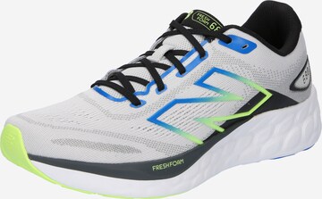 Chaussure de course '680' new balance en gris : devant