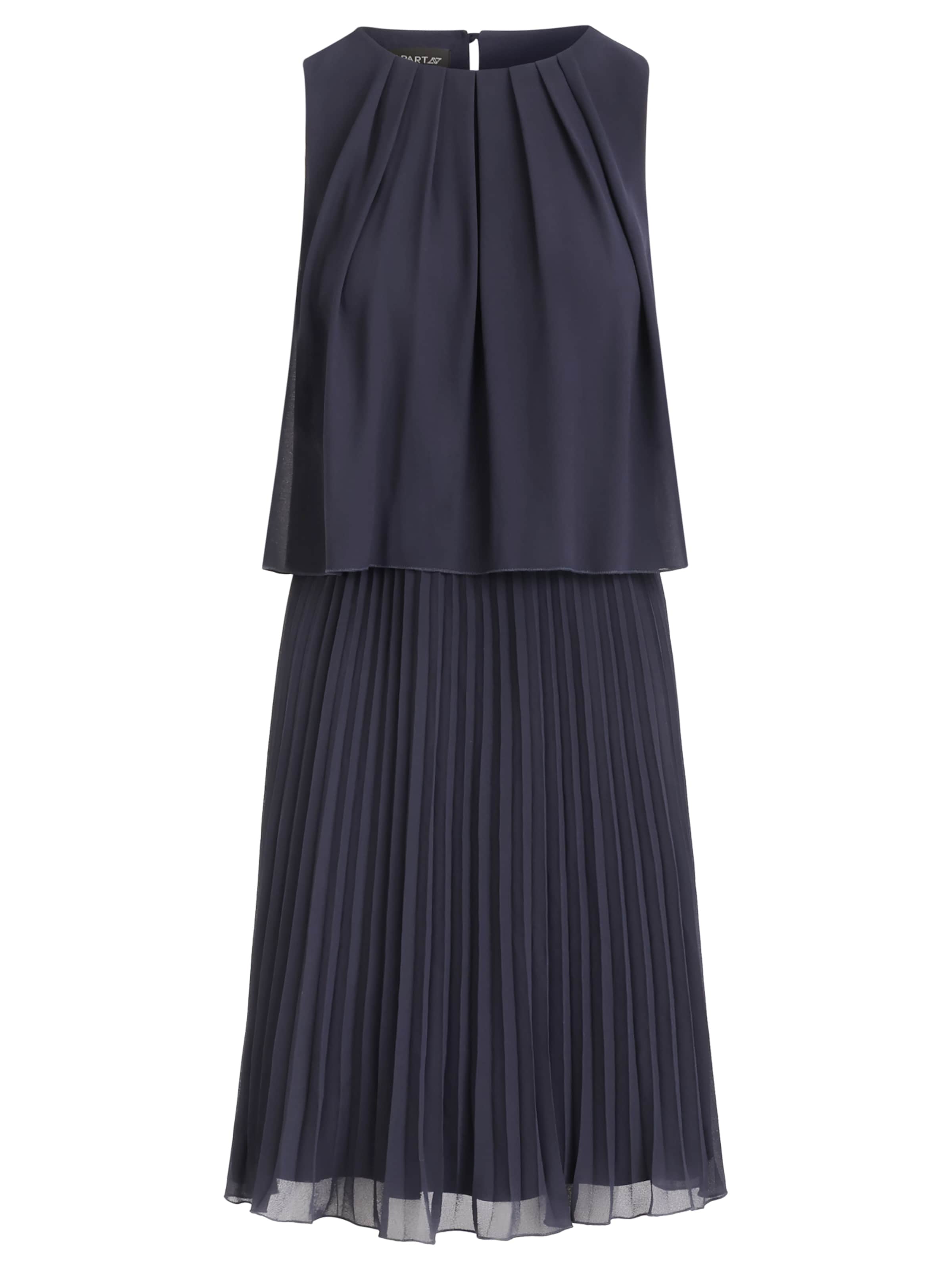 APART Chiffonkleid in Blau: Vorderseite