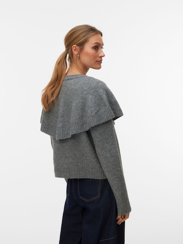 VERO MODA - Cárdigan en gris