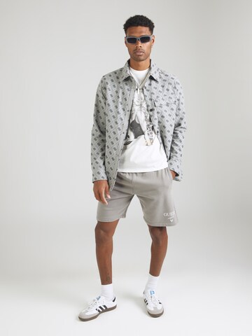 GUESS T-Shirt in Weiß