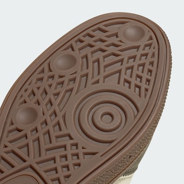 ADIDAS ORIGINALS Низкие кроссовки 'Handball Spezial' в Зеленый