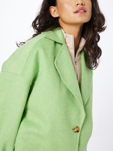 AMERICAN VINTAGE Přechodný kabát 'DADOULOVE' – zelená