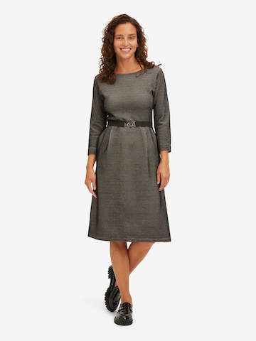 Betty Barclay Dress in Black: front