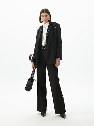 Lola Casademunt Blazers in Grijs