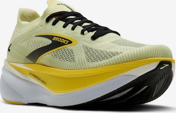 Chaussure de course BROOKS en jaune : devant