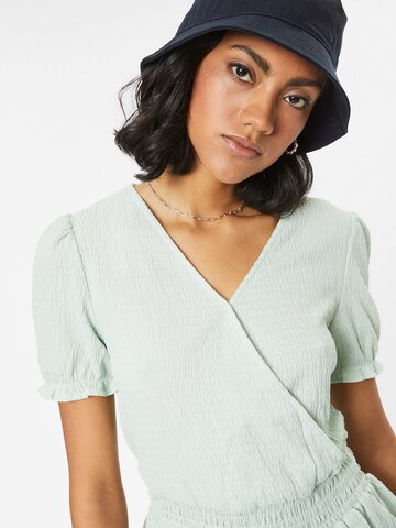 Dorothy Perkins - Blusa em verde