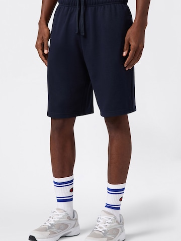 Champion Authentic Athletic Apparel Lużny krój Spodnie w kolorze niebieski: przód