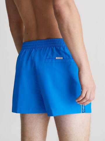 Calvin Klein Swimwear Badeshorts in Blau