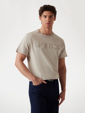 GUESS Shirt in Brown: front