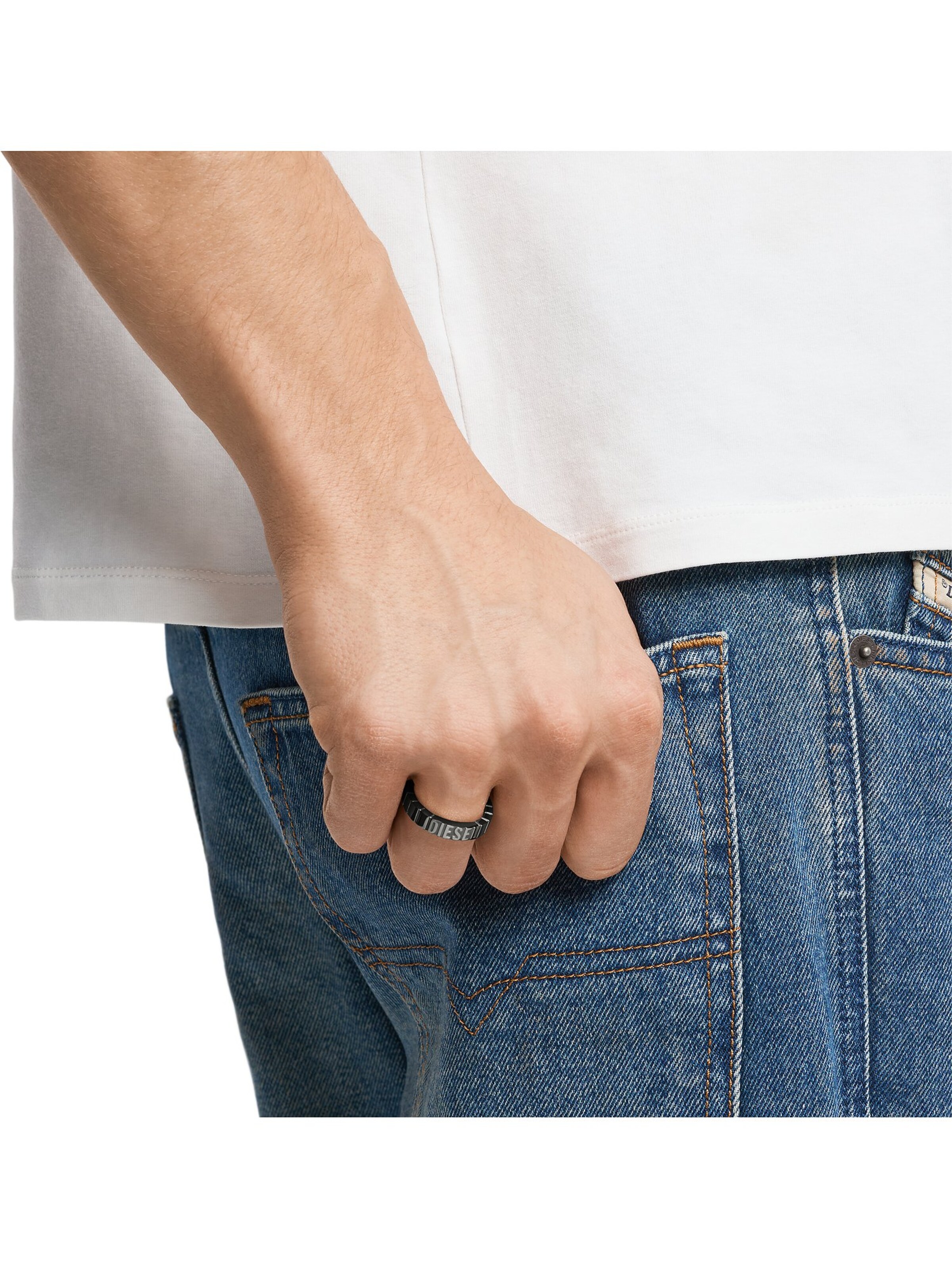 Emporio Armani Ring in Grey