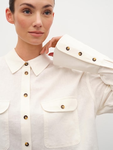 RÆRE by Lorena Rae Blouse 'Ruth' in White