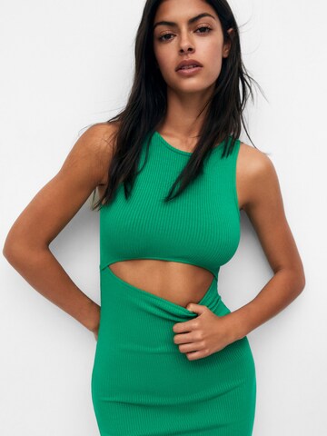 Robe Pull&Bear en vert