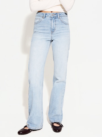 Wide Leg Jean Bershka en bleu : devant
