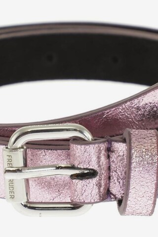 FREDsBRUDER Belt in One size in Pink