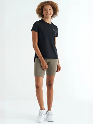 Tommy Life T-Shirts in Schwarz