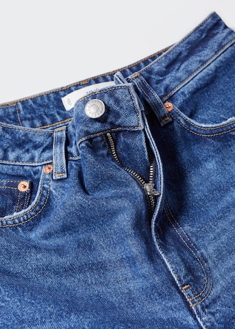 MANGO Zwężany krój Jeansy w kolorze niebieski