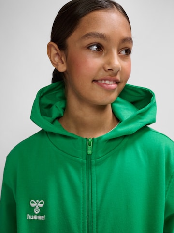 Hummel Sweatshirt in Green