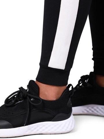 MOROTAI Slimfit Sporthose 'CASUAL' in Schwarz