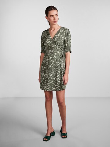 Robe 'Tala' PIECES en vert