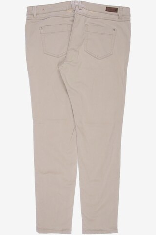 s.Oliver Jeans in 34 in Beige