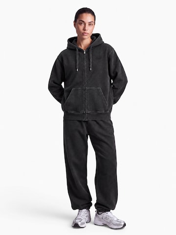 V!BE STUD!OS Кофта на молнии в Черный