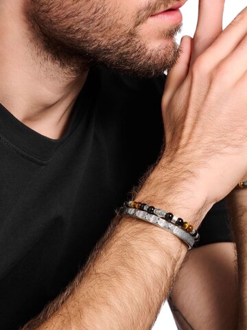 Bracelet 'Armreif Facettiertes Design mit schwarzen Steinen Silber' Thomas Sabo en argent : devant