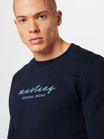 MUSTANG Sweatshirt 'BEN' in Blau