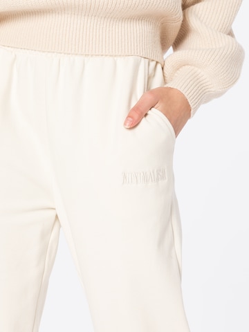 Tapered Pantaloni sport 'Aurore' de la Athlecia pe alb