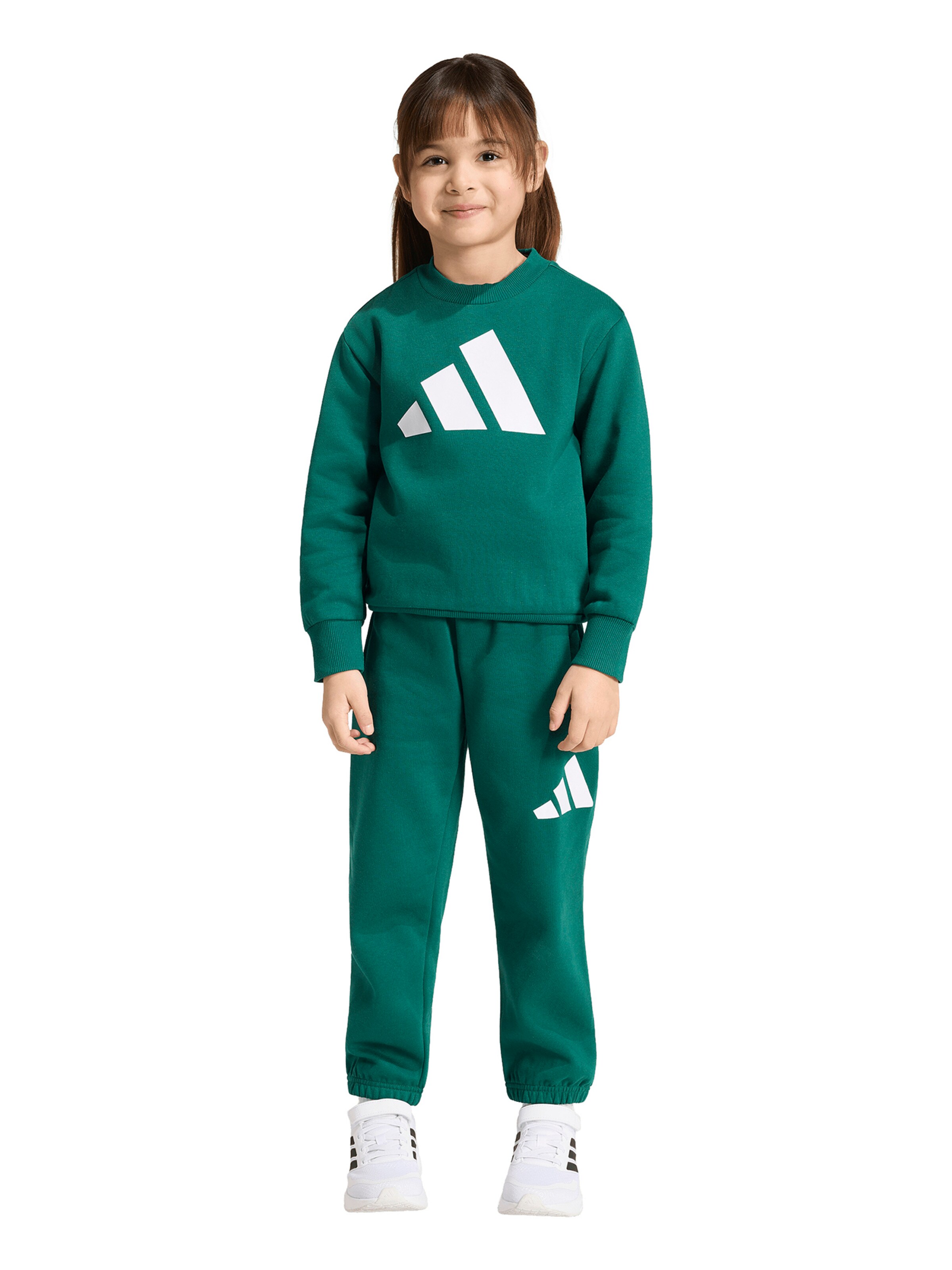 ADIDAS SPORTSWEAR Trainingspak 'Essentials' in Groen: voorkant