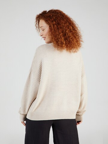 s.Oliver Sweater in Beige