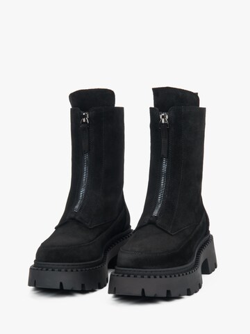 Estro Ankle Boots '09-3583'‌‌ in Schwarz